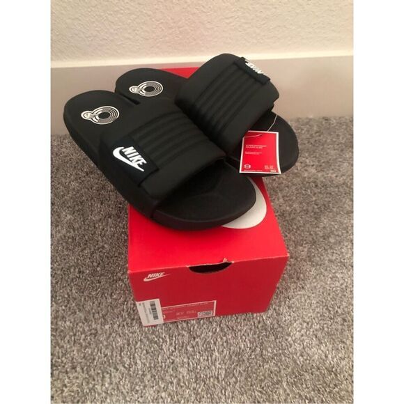 Nike Women's Offcourt Adjustable Slide Sandal size  9 - Picture 1 of 6